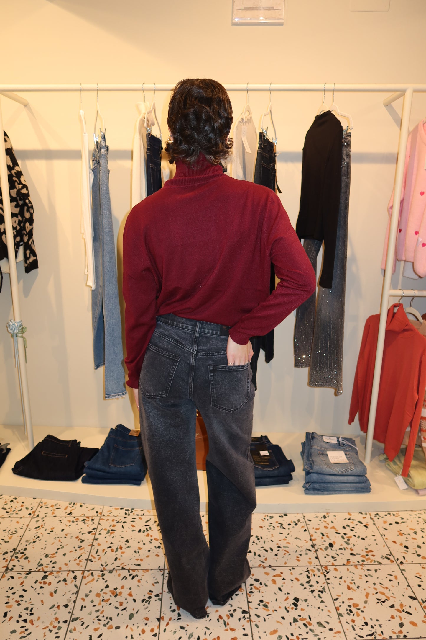 Maglia collo alto over OLGER T- 009/ L-9008