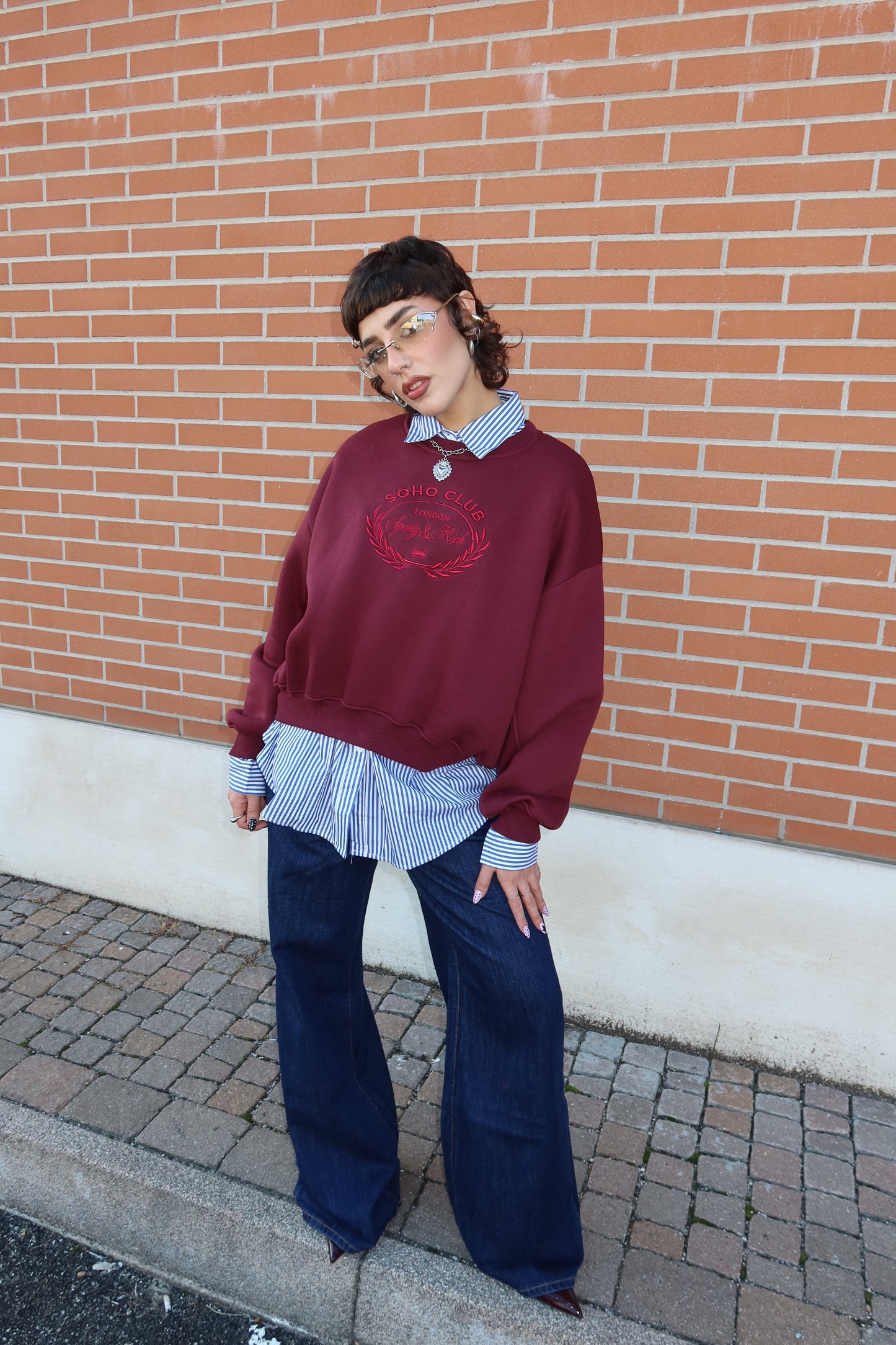 FELPA OVERSIZE “SOHO CLUB” BORDEAUX