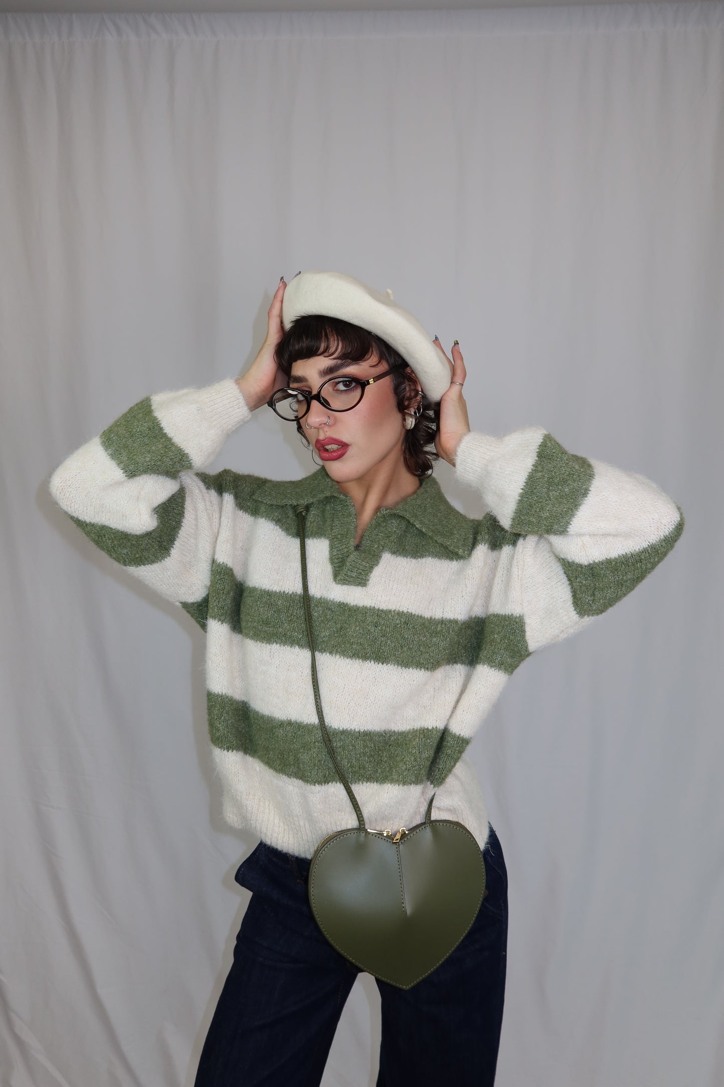 MAGLIONE COLLEGE GREEN