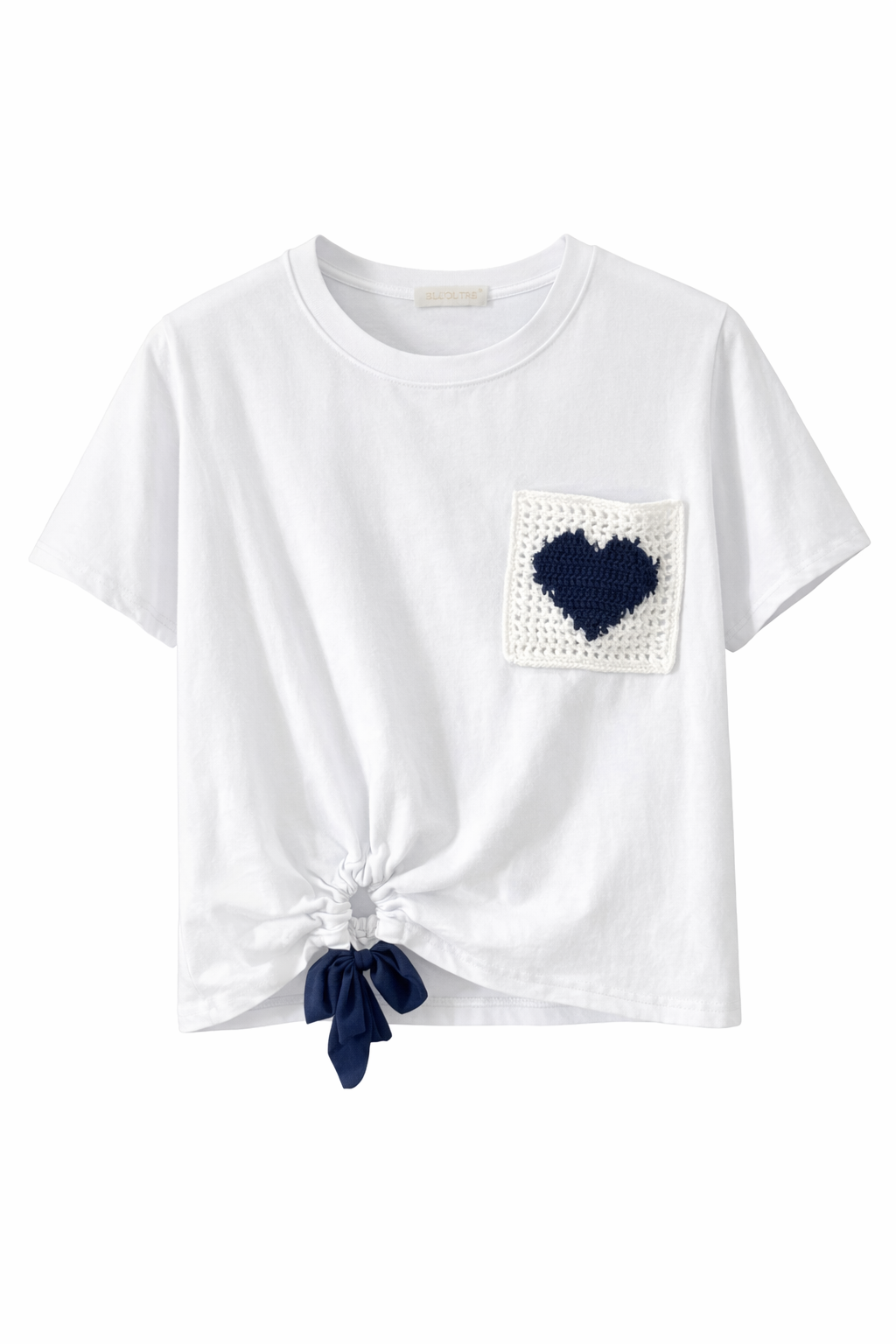 T-shirt “Heart Pocket” - Trendy DJ77808