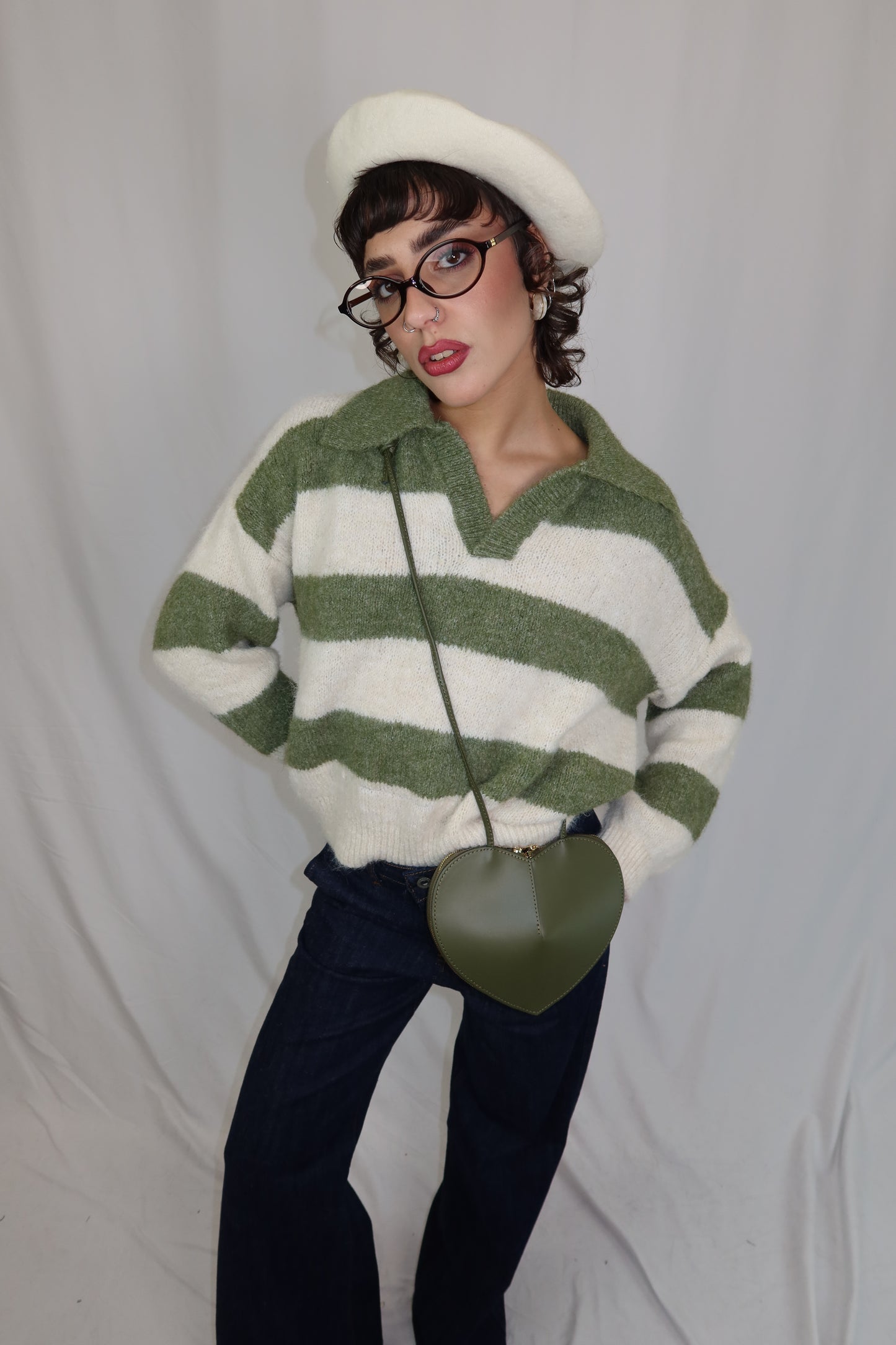 MAGLIONE COLLEGE GREEN