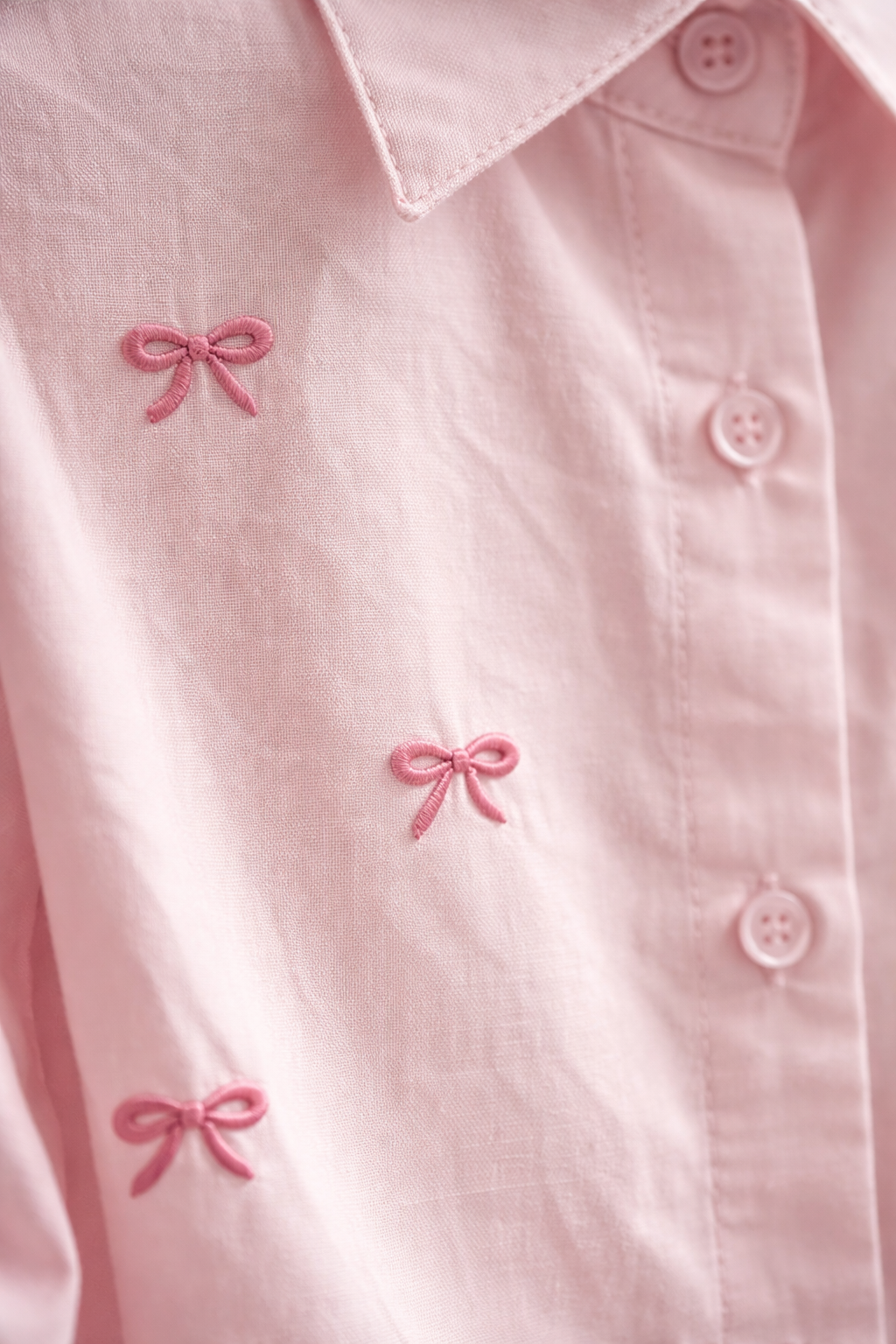 Camicia “Bow Icon”
 Trendy G68075